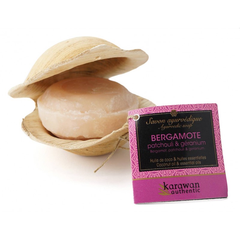 Ayurvedische Seife mit regenerierender Bergamotte in ihrem Palmblatt - 100g - Karawan