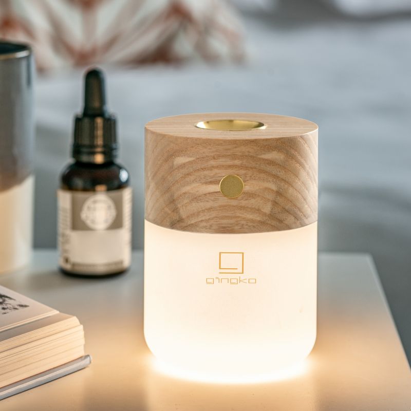 Smart Lamp Diffuser à chaleur douce, en bois de frêne blanc - Gingko Design