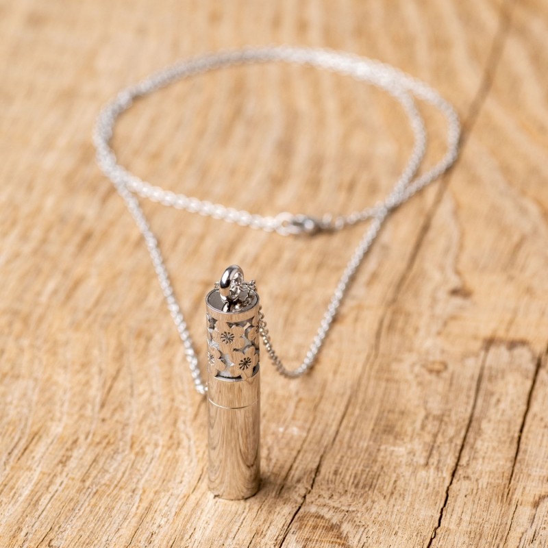 Cocconéa Parfüm-Halskette aus Edelstahl, Farbe Silber, mit 70cm Kette - Innozbiz